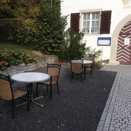 Hotel/restaurant Nicolai Torkel كونستانز