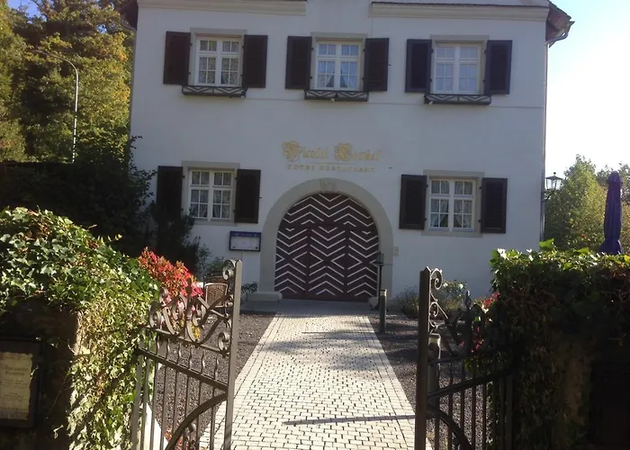 Hotel/restaurant Nicolai Torkel Otel